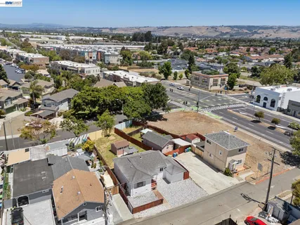 $700,000 | 4061 Maiden Lane, Union City, CA 94587