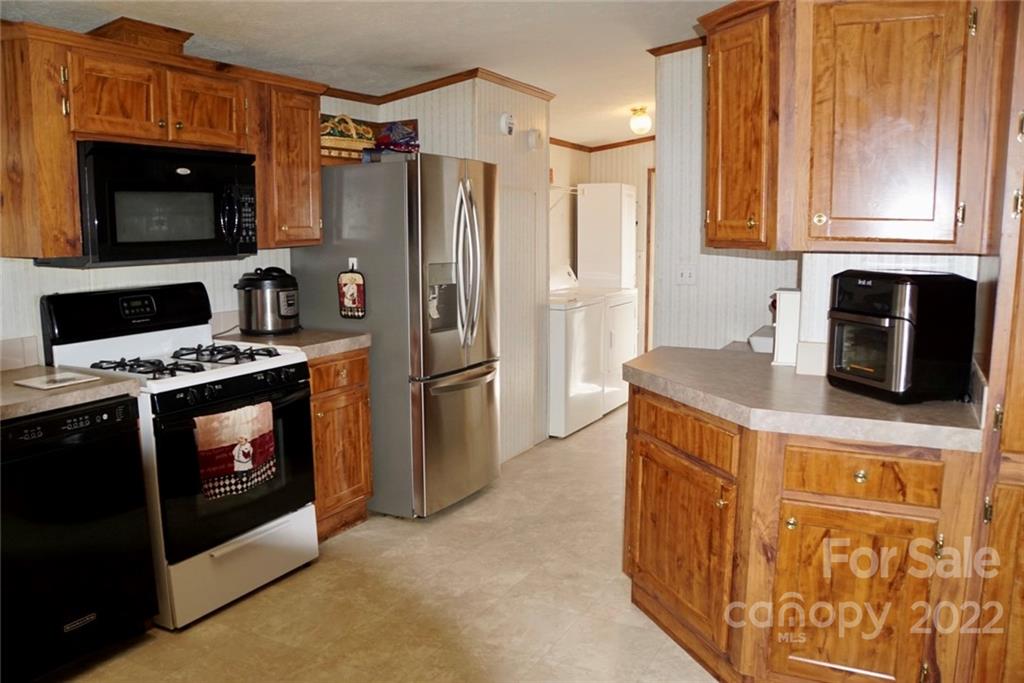 2924 Old Mountain Road Stony Point, NC 28678 - Photo 11 of 22 Gallery Image 11