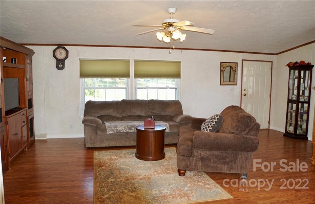 2924 Old Mountain Road Stony Point, NC 28678 - Photo 8 of 22 Gallery Image 8