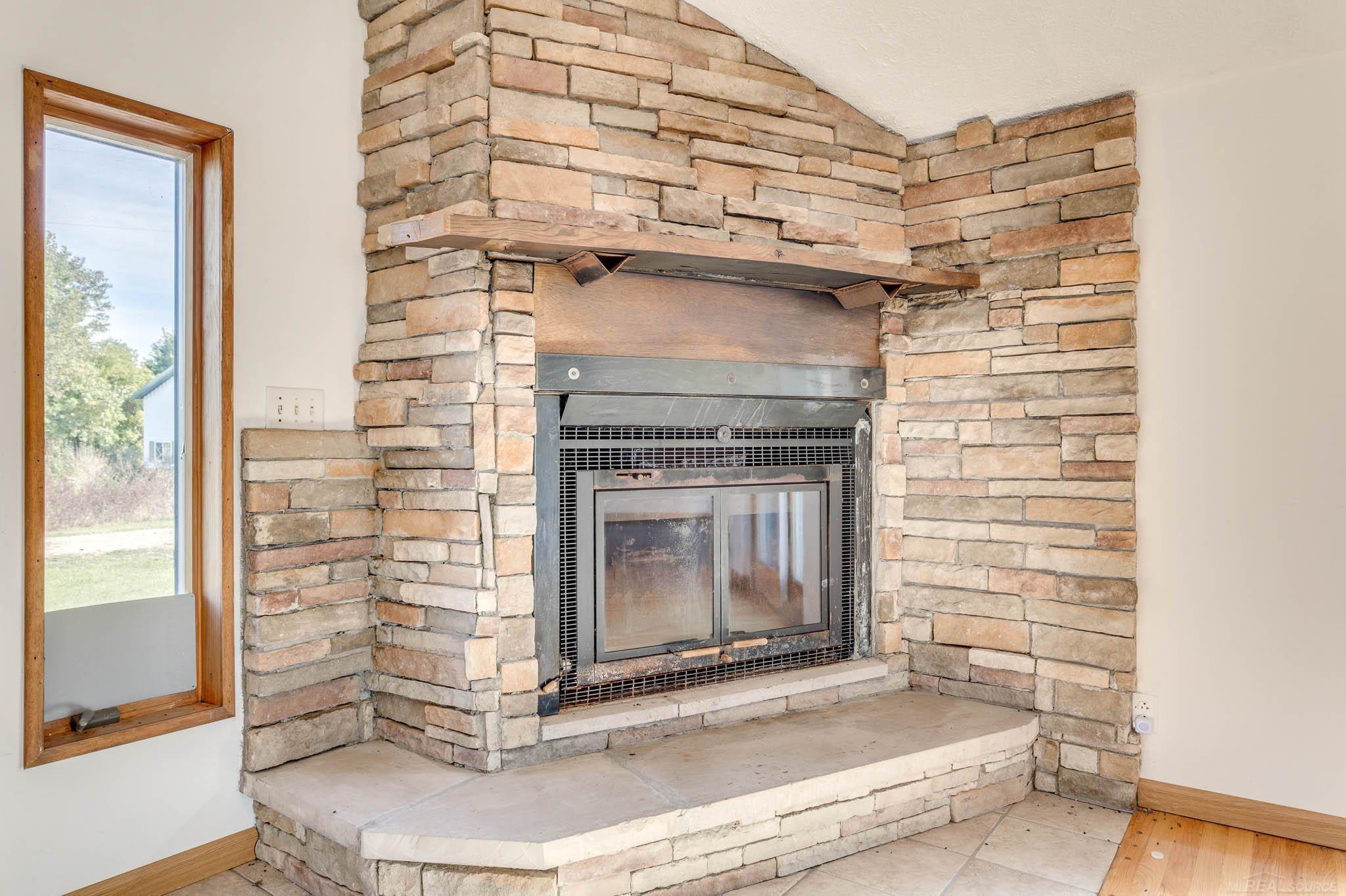 2595 State Applegate, MI 48401 - Photo 14 of 39