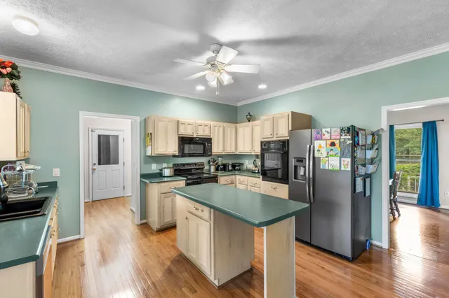 $560,000 | 581 Old Tory Trail, Aiken, SC 29801