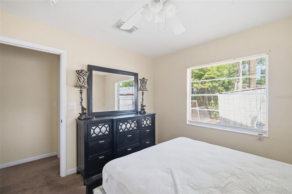 4449 Tarpon Drive Tampa, FL 33617 - Photo 21 of 36