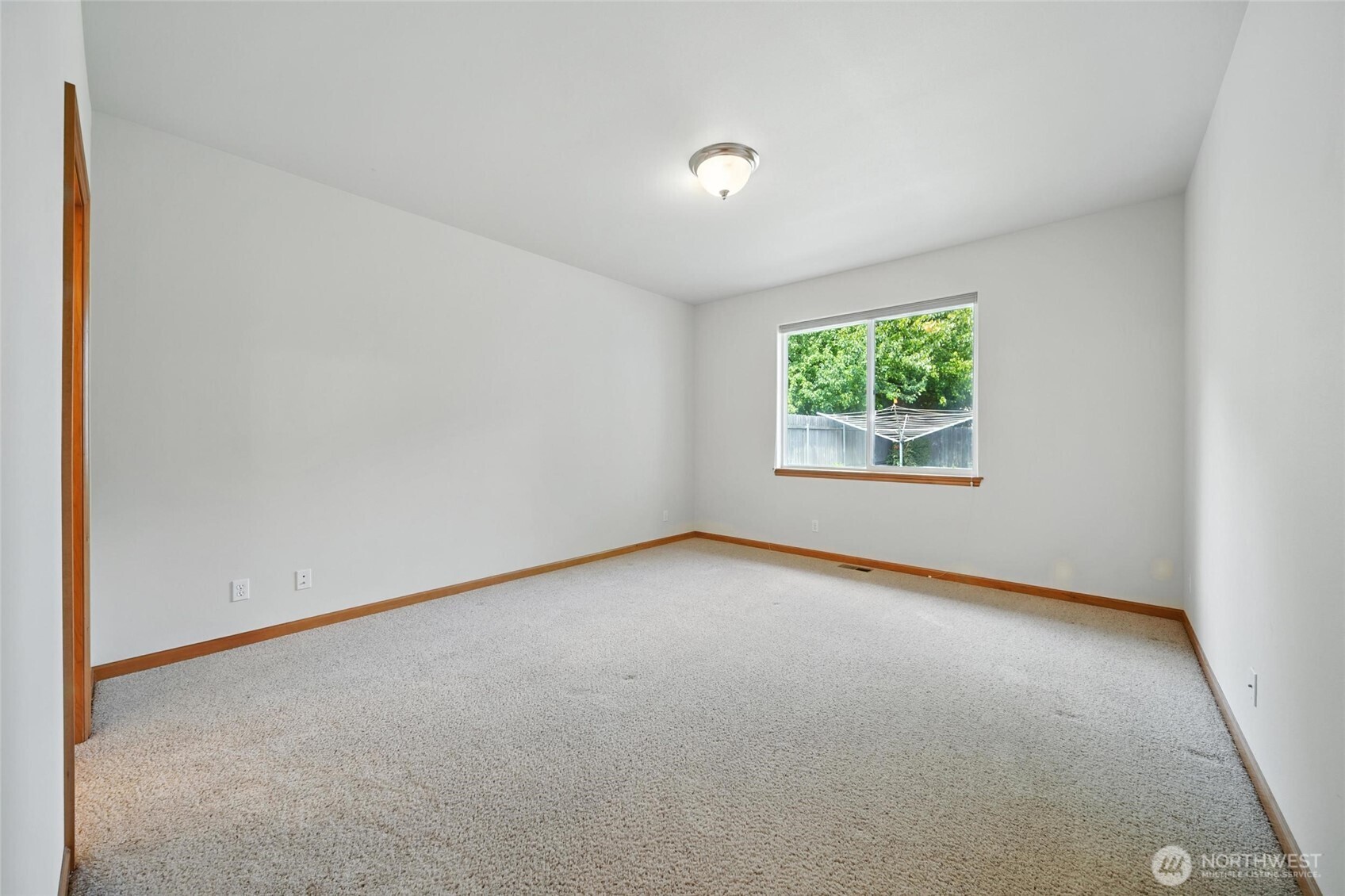 1931 Gemstone Drive Walla Walla, WA 99362 - Photo 22 of 40 an empty room with windows