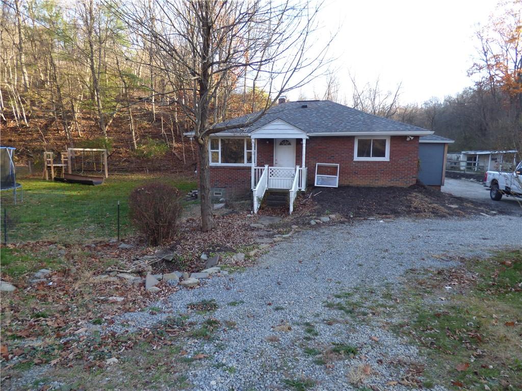 1391 Scrubgrass Road Pittsburgh, PA 15243 - Photo 1 of 28 Gallery Image 1