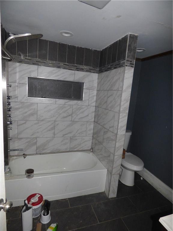 1391 Scrubgrass Road Pittsburgh, PA 15243 - Photo 13 of 28 Gallery Image 13