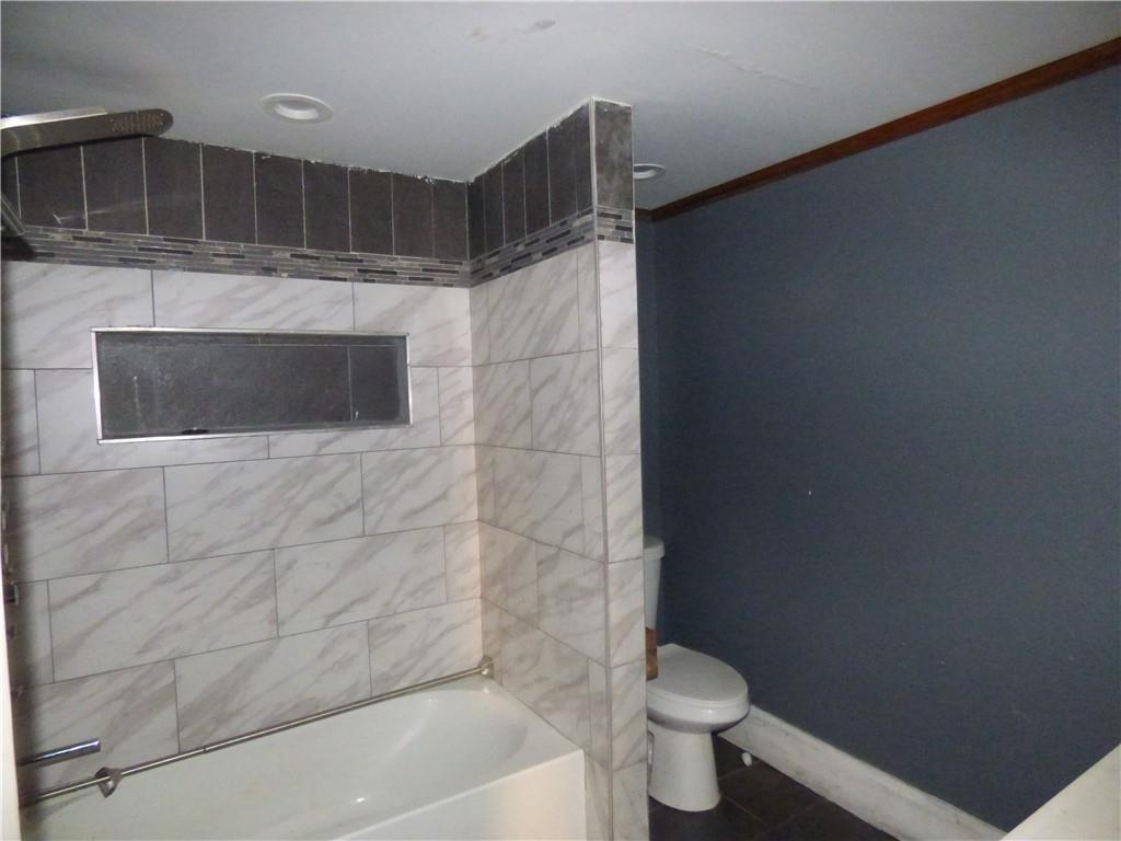 1391 Scrubgrass Road Pittsburgh, PA 15243 - Photo 14 of 28 Gallery Image 14
