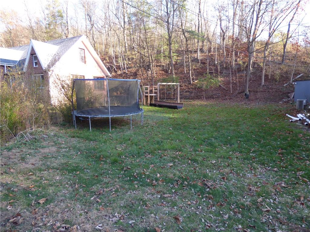 1391 Scrubgrass Road Pittsburgh, PA 15243 - Photo 3 of 28 Gallery Image 3