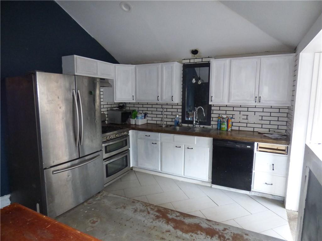 1391 Scrubgrass Road Pittsburgh, PA 15243 - Photo 10 of 28 Gallery Image 10
