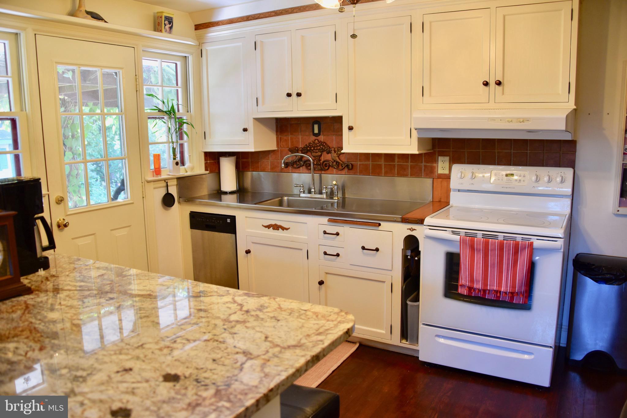 3520 West Kent Road Reading, PA 19605 - Photo 11 of 24 Gallery Image 11