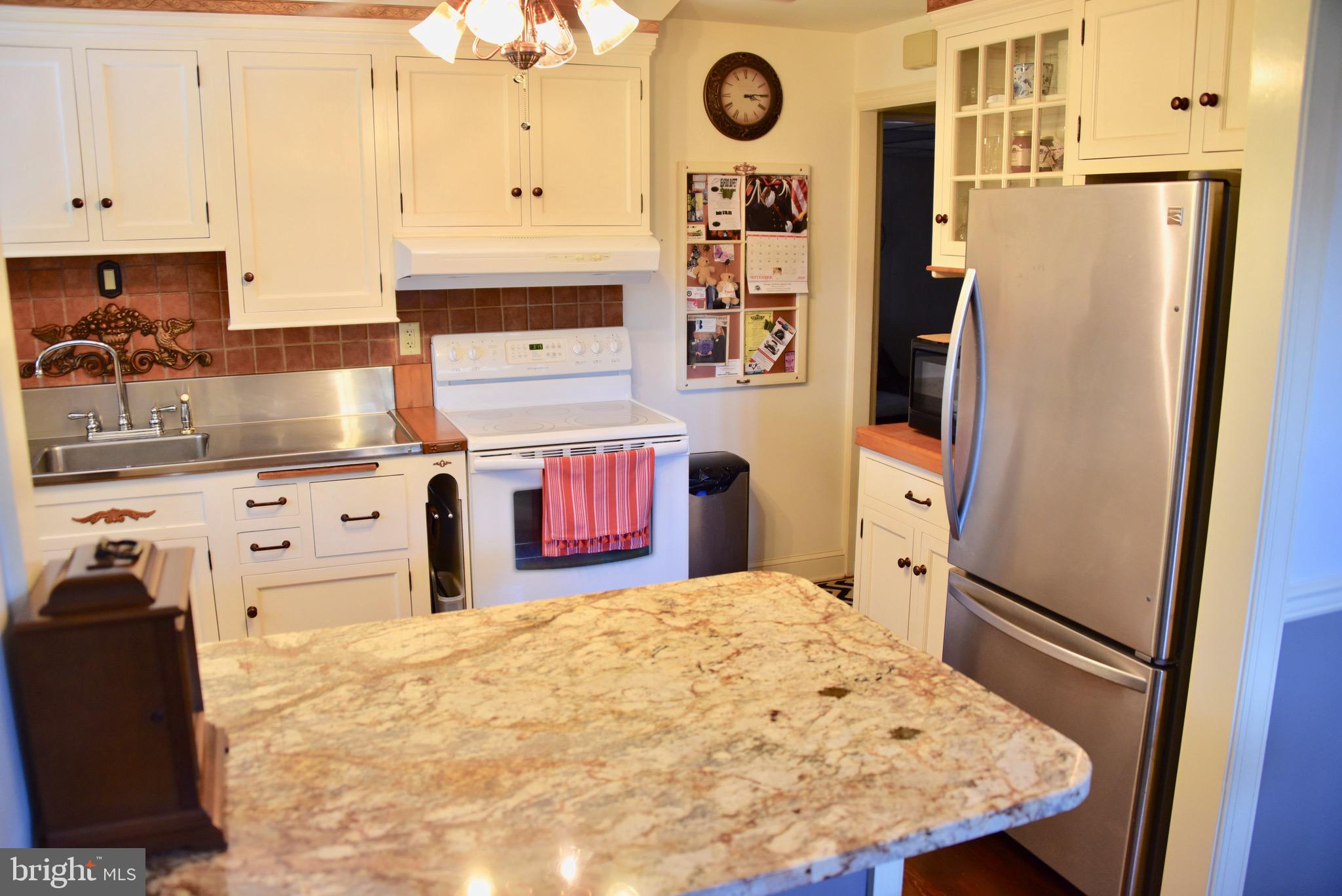 3520 West Kent Road Reading, PA 19605 - Photo 12 of 24 Gallery Image 12