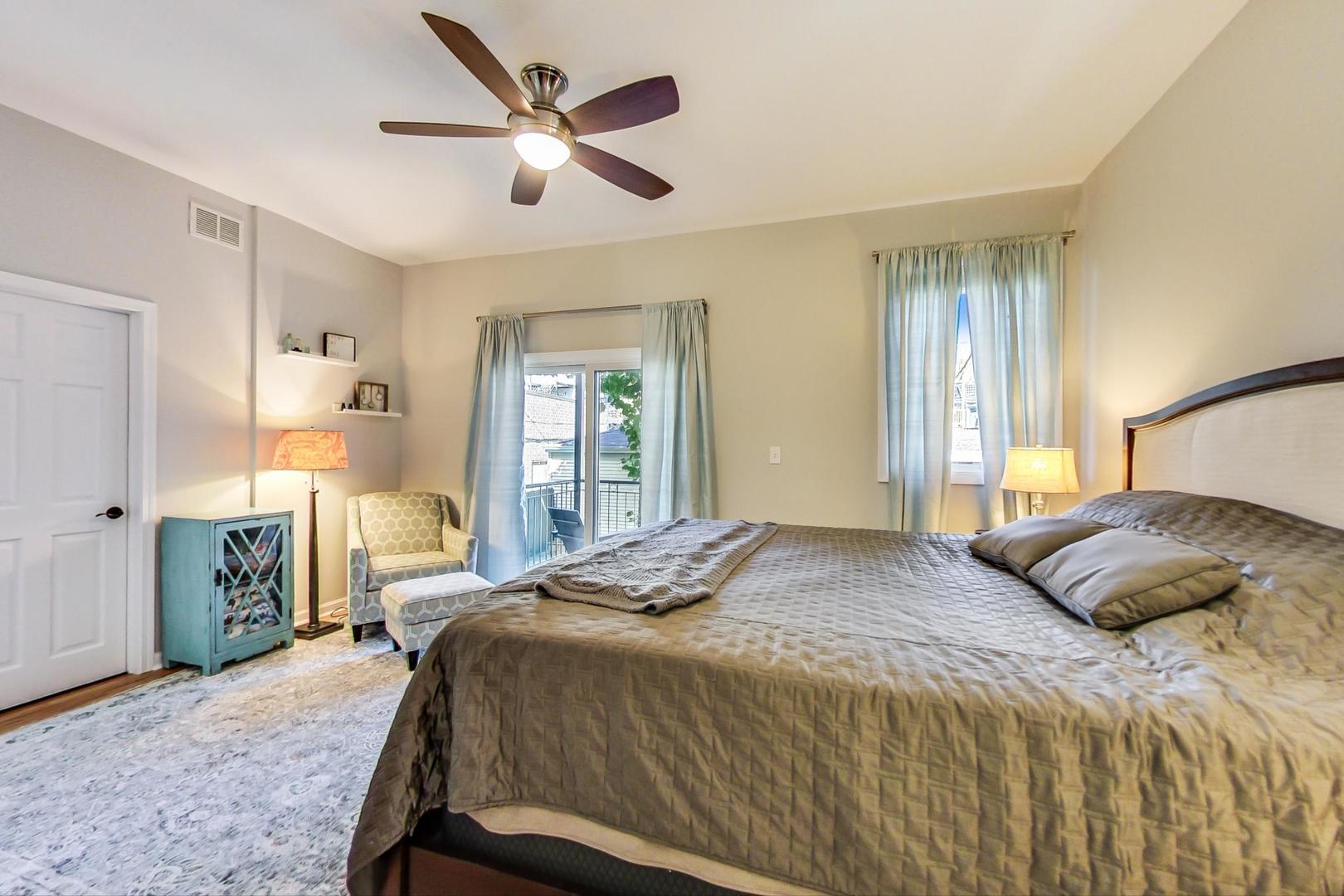 1826 West Rice Street, Unit 1 Chicago, IL 60622 - Photo 19 of 37