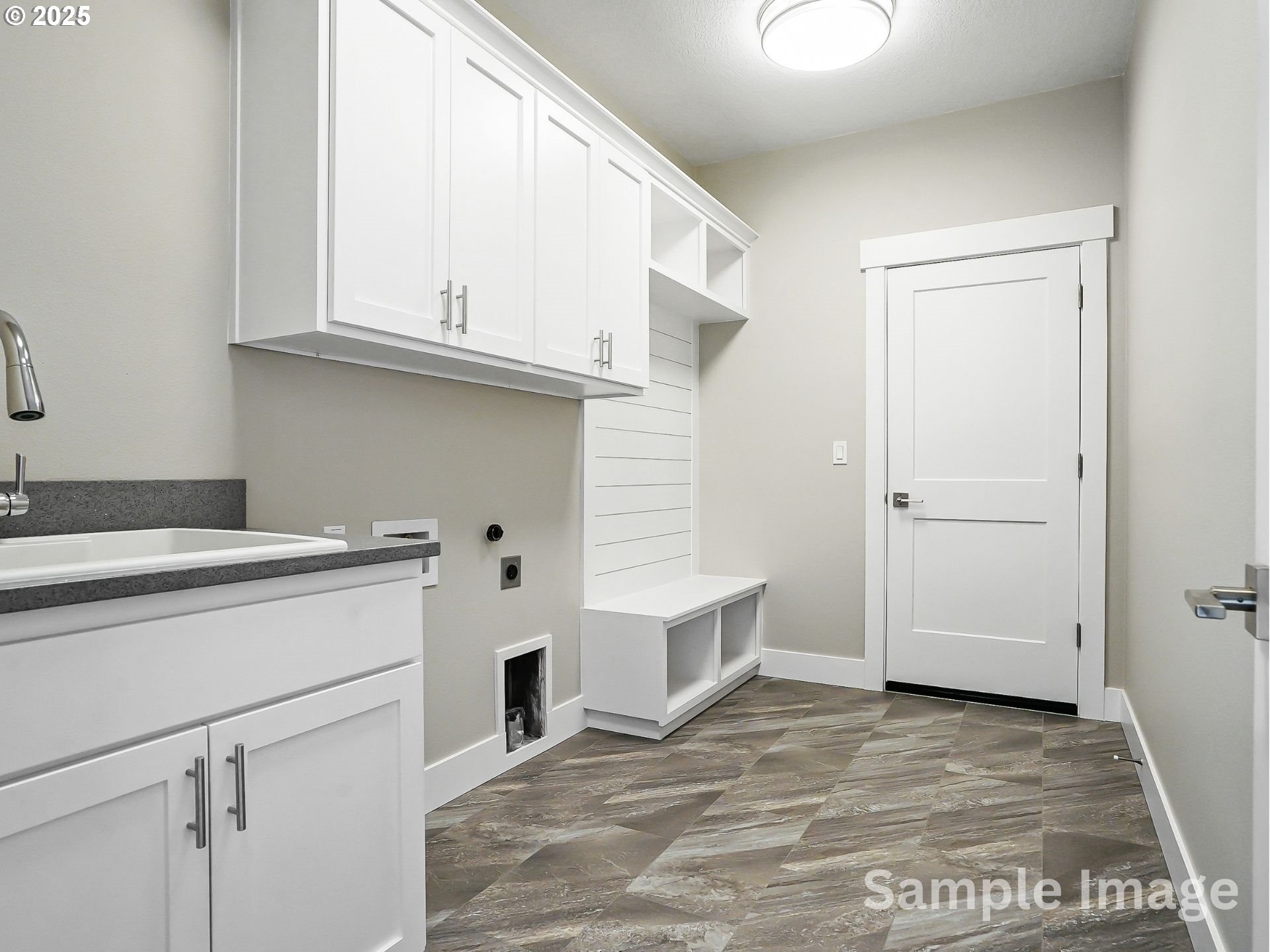 785 Riley Drive Northeast Silverton, OR 97381 - Photo 21 of 41 Gallery Image 21