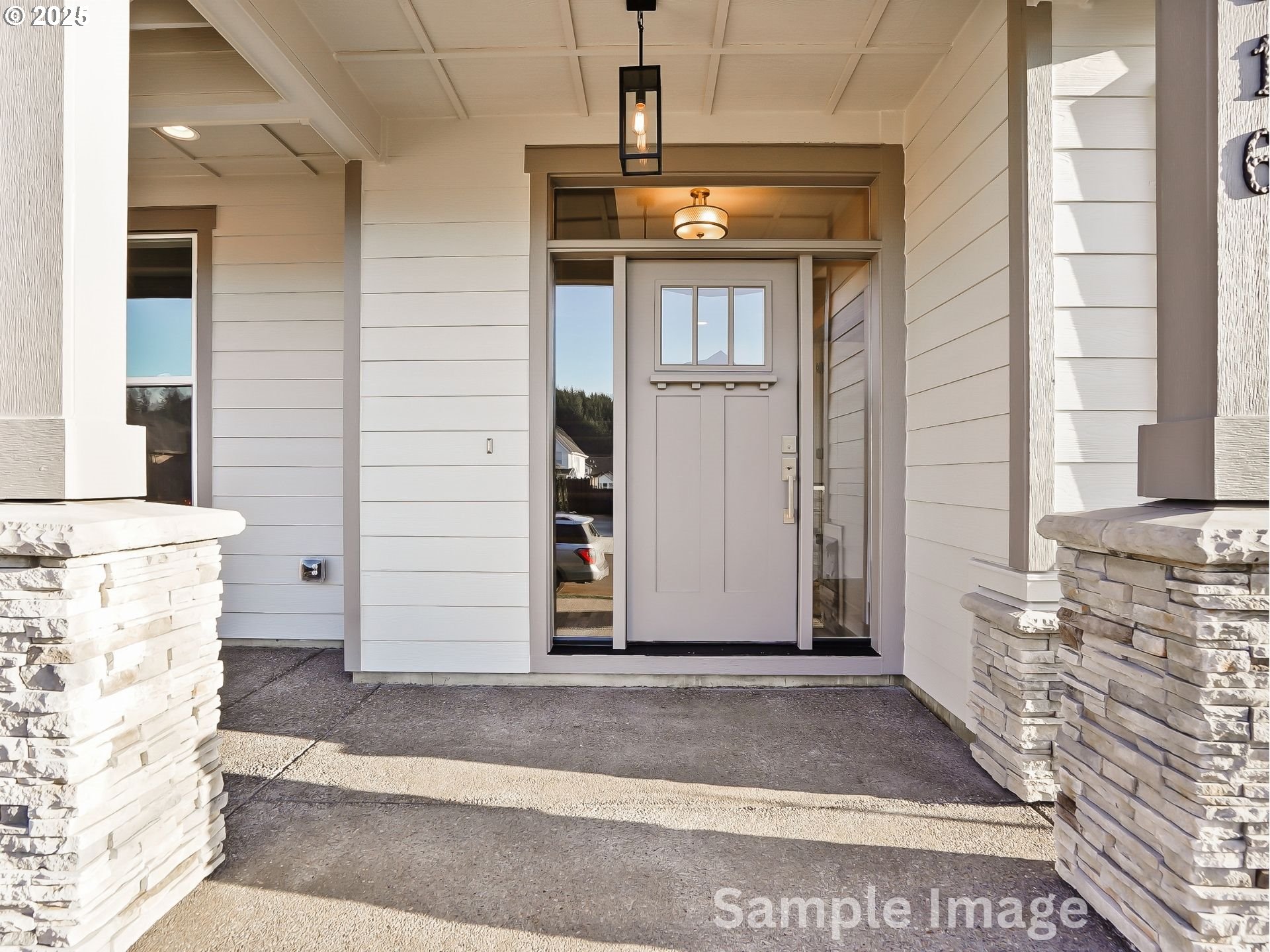 785 Riley Drive Northeast Silverton, OR 97381 - Photo 4 of 41 Gallery Image 4