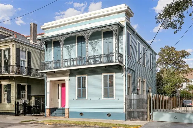 $4,000 | 817 Esplanade Avenue, Unit 1A, New Orleans, LA 70116