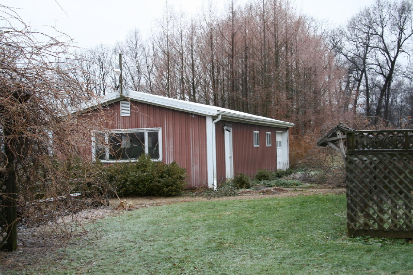238 West Shawnee Road Baroda, MI 49101 - Photo 5 of 20 IMG_7662