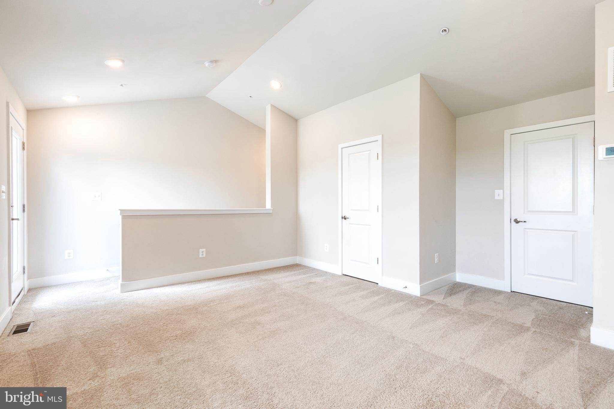 2008 Ivory Brook Road Baltimore, MD 21244 - Photo 30 of 35 an empty room with window