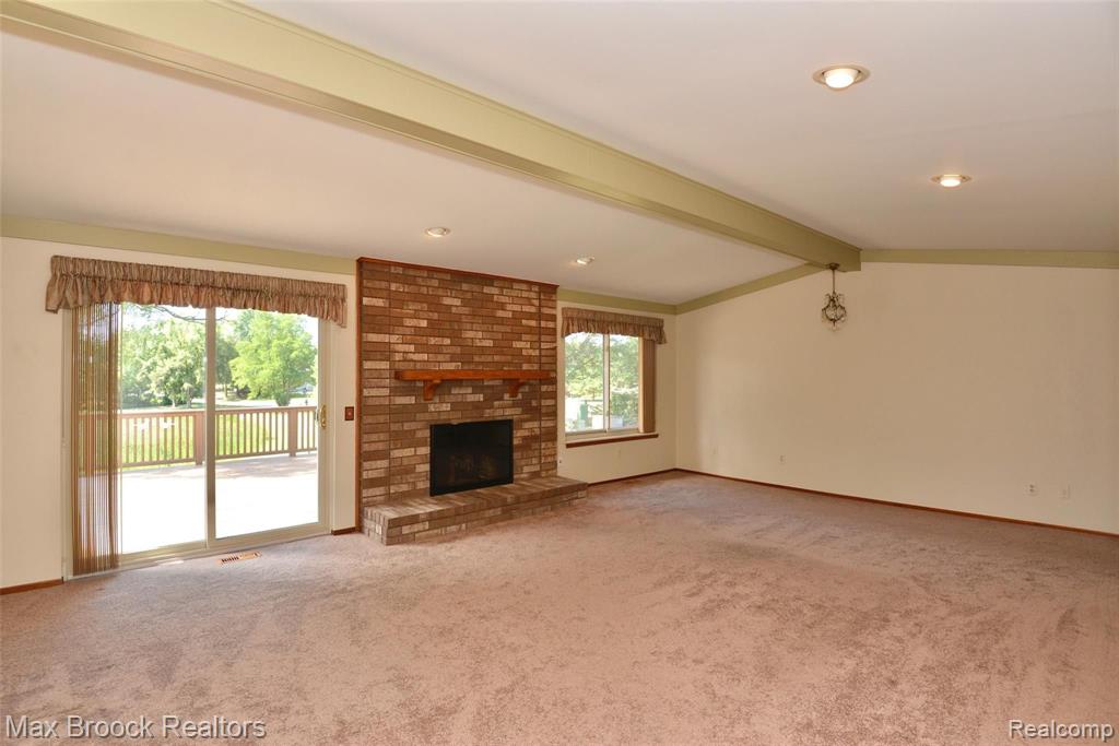 233 Coldiron Drive Rochester Hills, MI 48307 - Photo 11 of 24