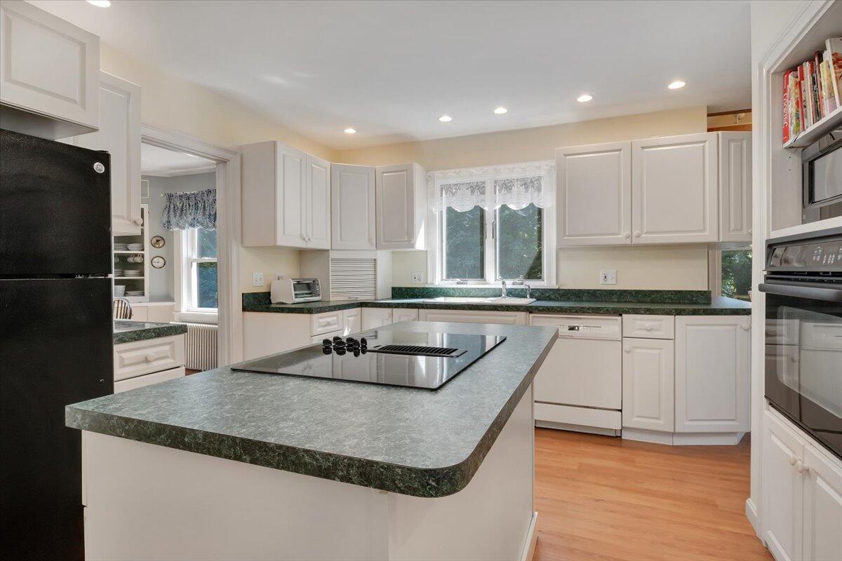 73 South Orleans Road Orleans, MA 02653 - Photo 16 of 64 23-73Sou-123