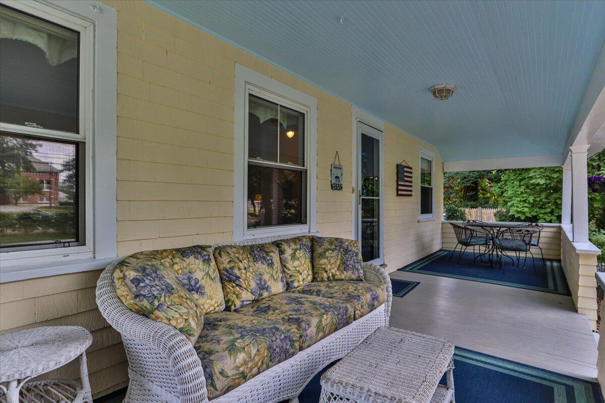 73 South Orleans Road Orleans, MA 02653 - Photo 8 of 64 10-73Sou-110