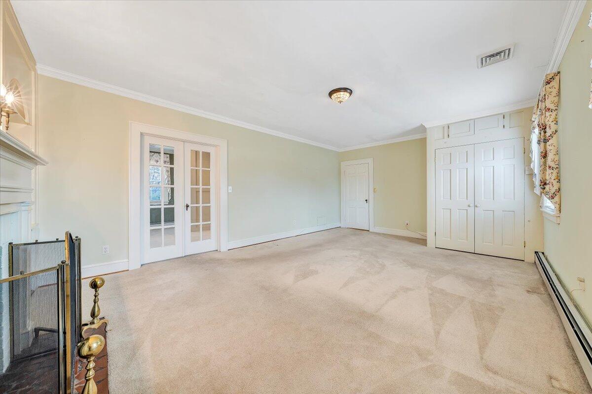 1811 Warrington Road Southwest Roanoke, VA 24015 - Photo 29 of 53 29-MIB08994