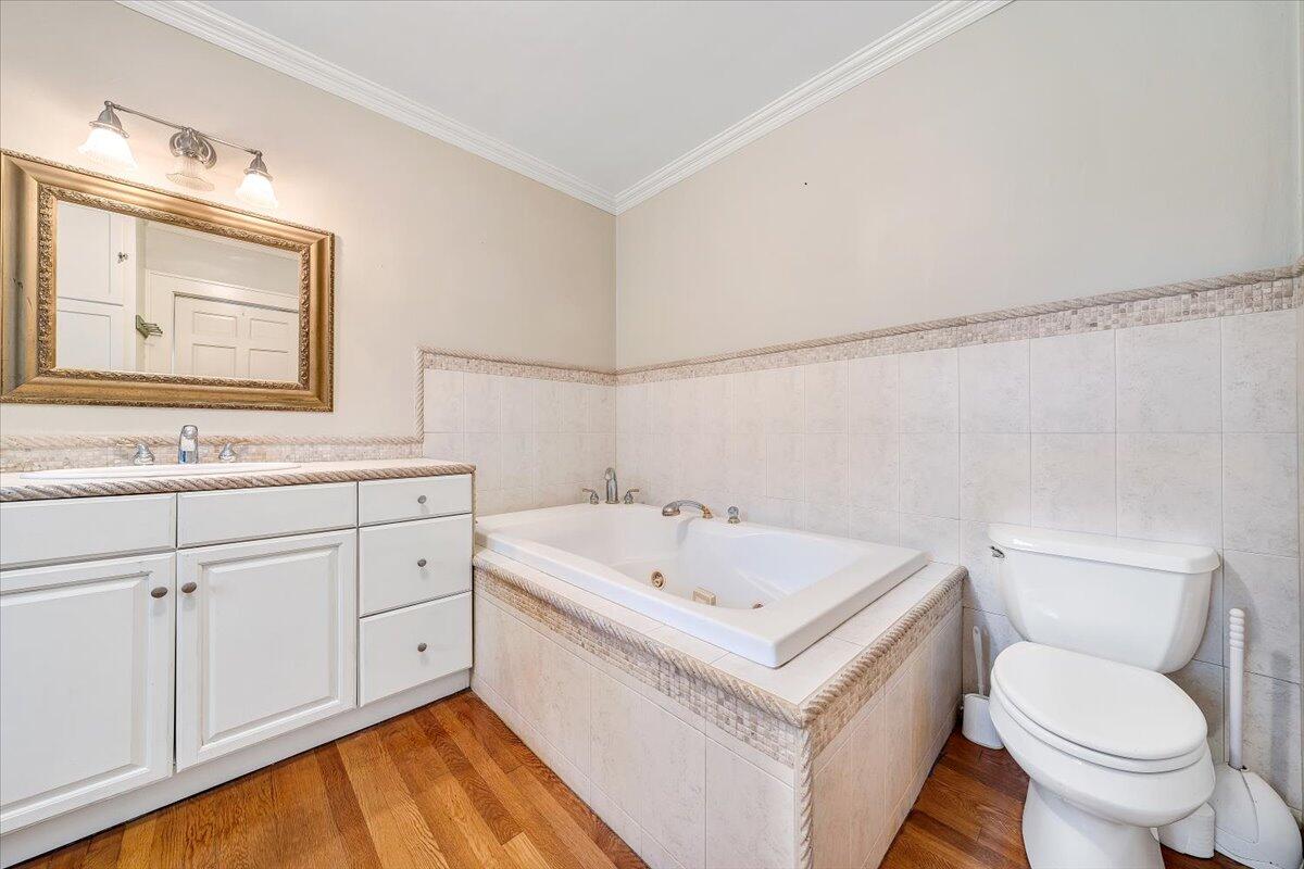 1811 Warrington Road Southwest Roanoke, VA 24015 - Photo 35 of 53 35-MIB09015