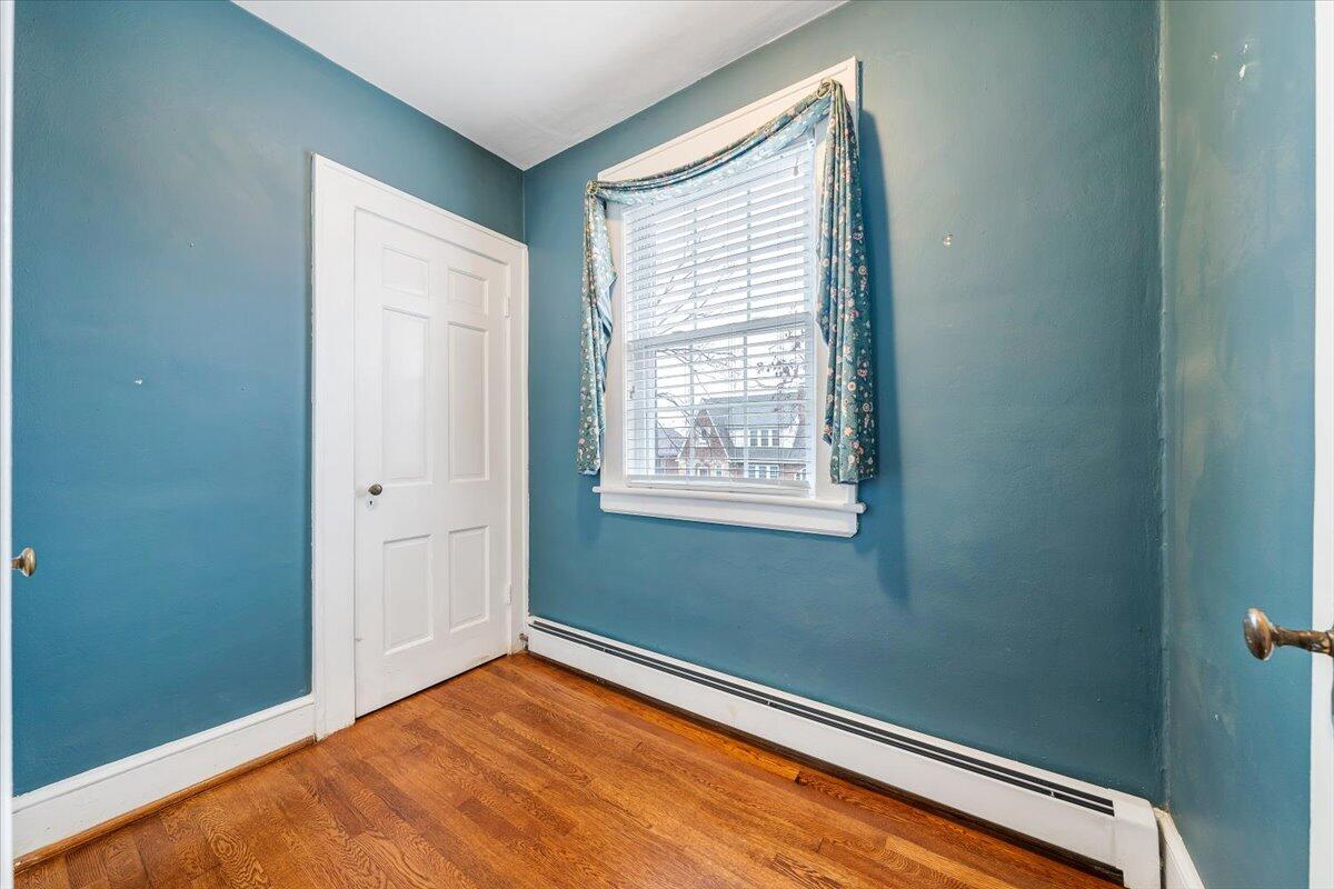 1811 Warrington Road Southwest Roanoke, VA 24015 - Photo 36 of 53 36-MIB09018