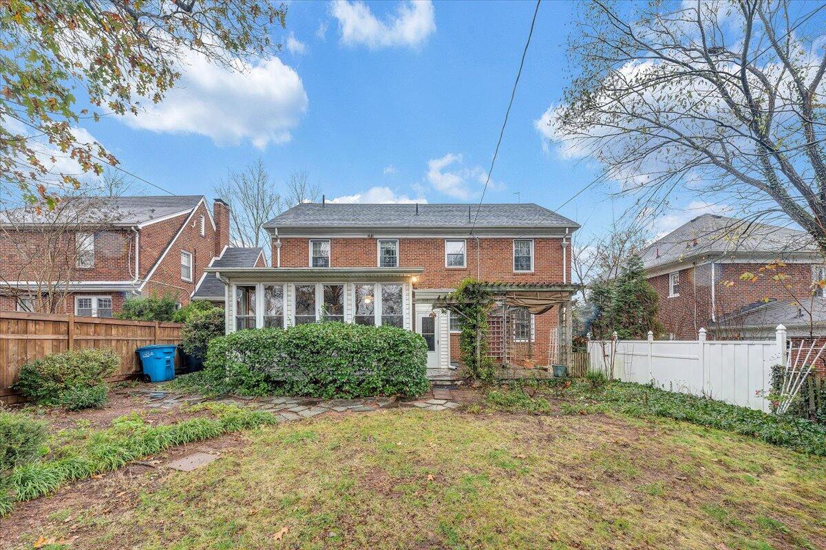 1811 Warrington Road Southwest Roanoke, VA 24015 - Photo 51 of 53 52-MIB09066