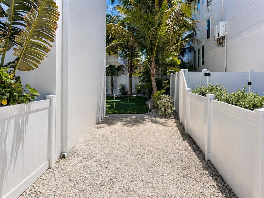 416 Alamanda Road Anna Maria, FL 34216 - Photo 92 of 100