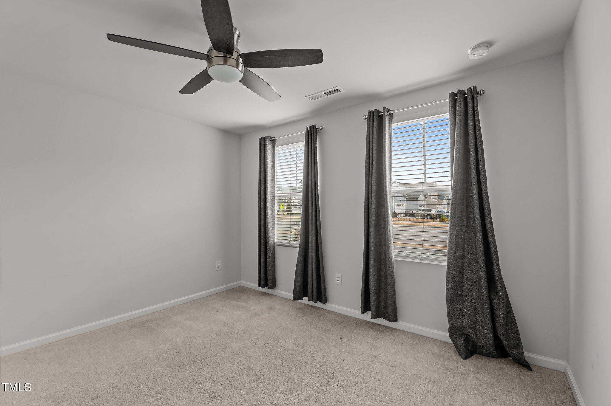 6351 Perry Creek Road Raleigh, NC 27616 - Photo 12 of 32 19-web-or-mls-DSC_7436
