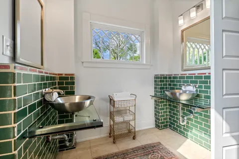 $3,399,900 | Undisclosed Address, Nashville, TN 37204