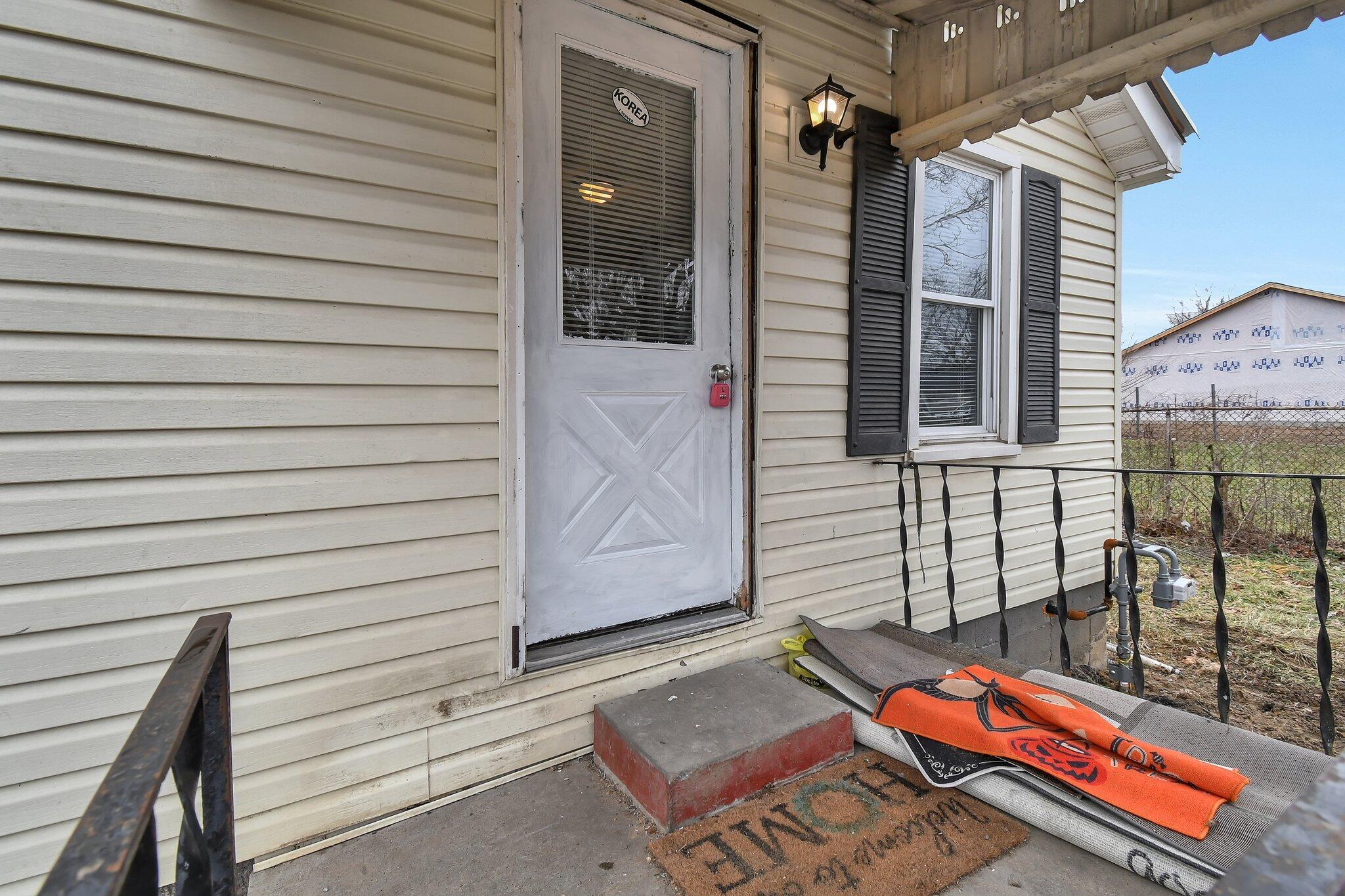 593 Dean Road Mansfield, OH 44906 - Photo 3 of 22 3-web-or-mls-593-dean-rd