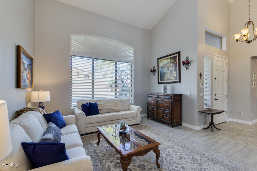 3689 East Kimball Road Gilbert, AZ 85297 - Photo 5 of 56 05-Kimball