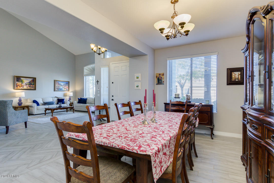 3689 East Kimball Road Gilbert, AZ 85297 - Photo 9 of 56 09-Kimball