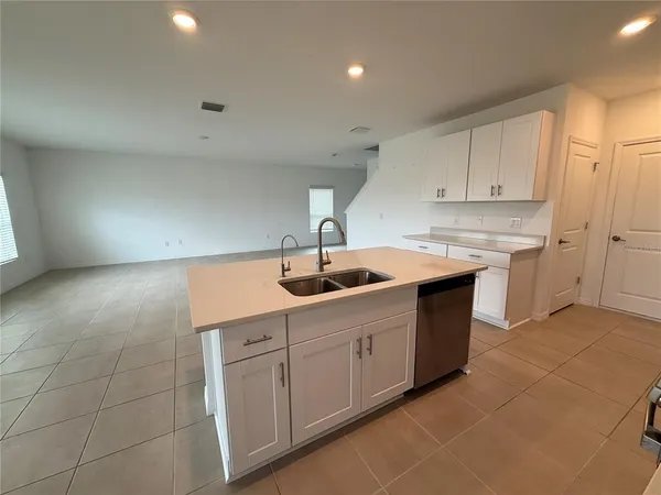 $2,695 | 6431 Milestone Loop, Palmetto, FL 34221