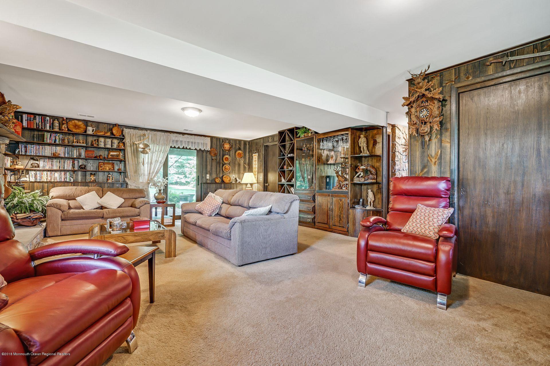 60 Valley Road Jackson, NJ 08527 - Photo 17 of 34 17