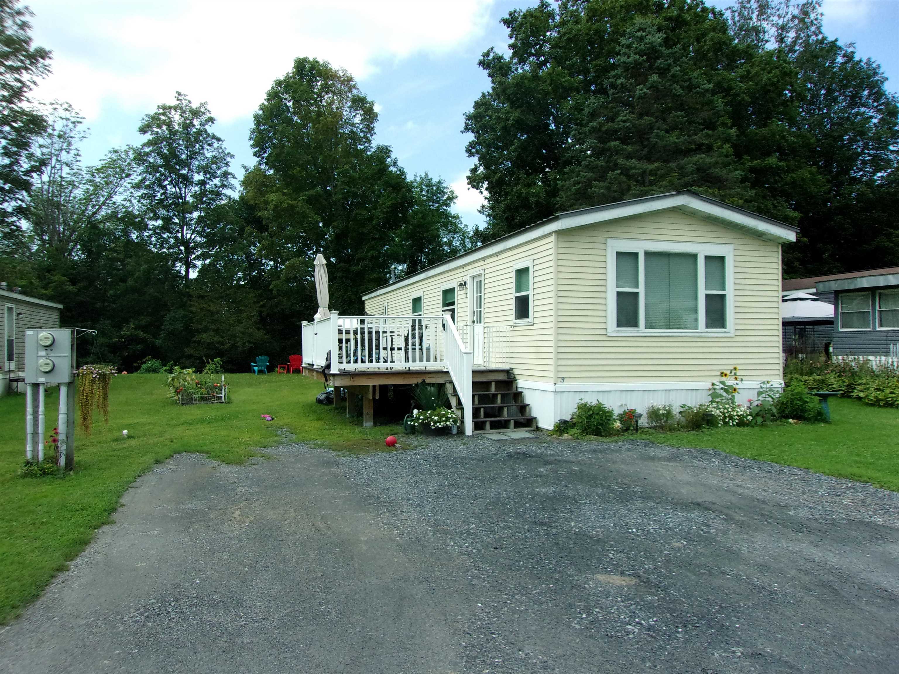 81 Cramton Road, Unit 3 Castleton, VT 05735 - Photo 3 of 10