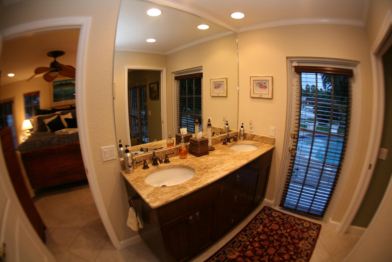 1 Ixora Way Ocean Ridge, FL 33435 - Photo 17 of 27 Guest 2 Bath plus Cabana