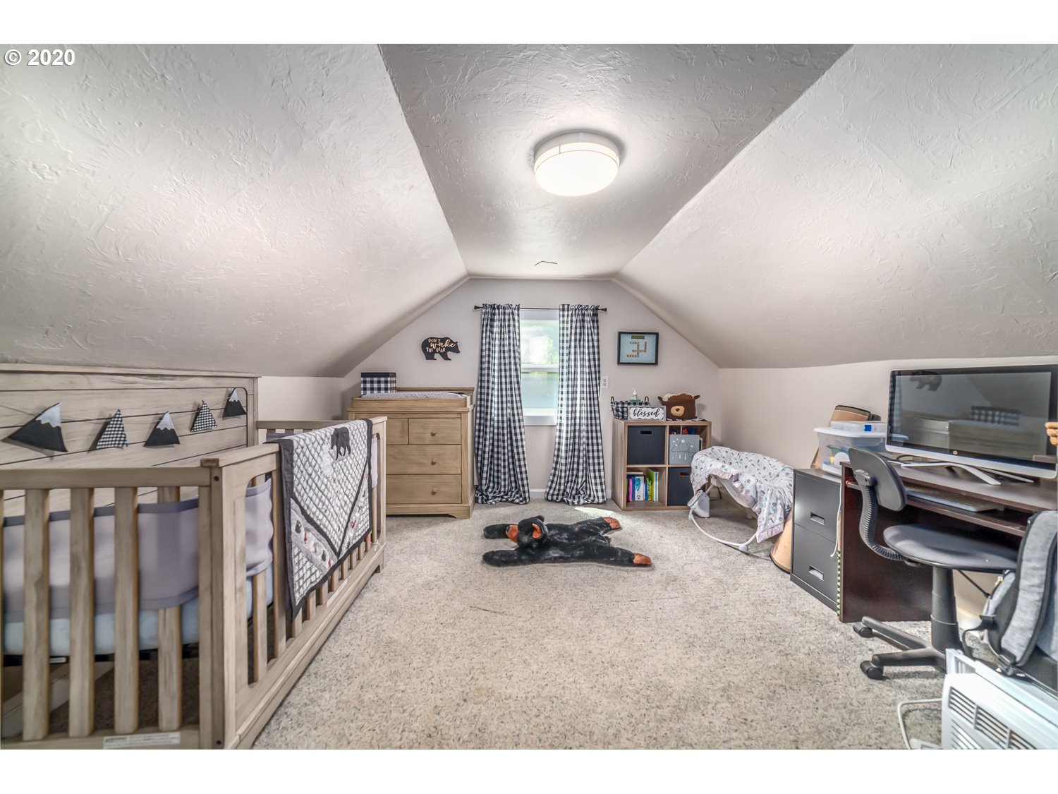 32665 West Saginaw Road Cottage Grove, OR 97424 - Photo 15 of 32 Gallery Image 15