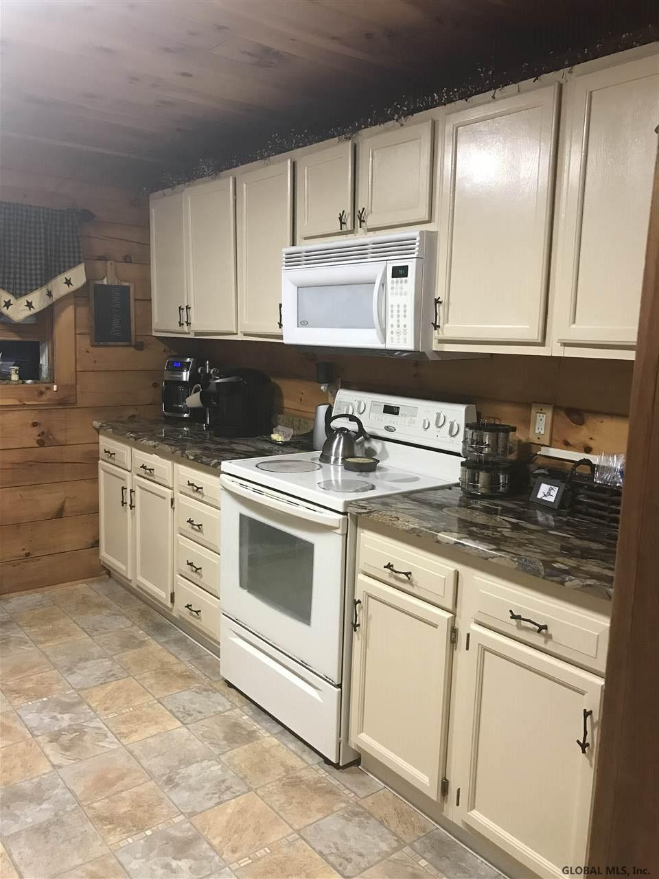 25 Phillips Road Stillwater, NY 12170 - Photo 14 of 53 Photo 14