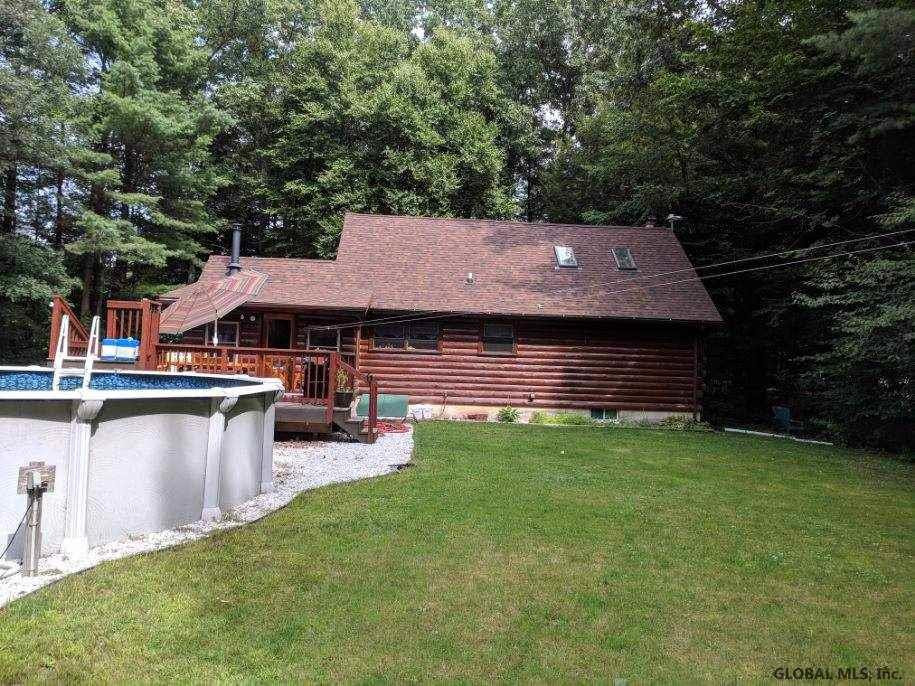 25 Phillips Road Stillwater, NY 12170 - Photo 8 of 53 Photo 8