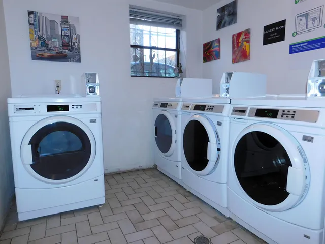 $1,900 | 4905 Park Avenue, Unit 3A, Union City, NJ 07087