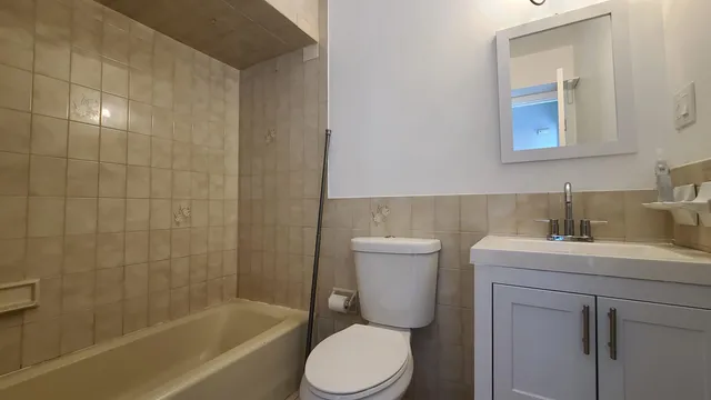 $1,900 | 4905 Park Avenue, Unit 3A, Union City, NJ 07087