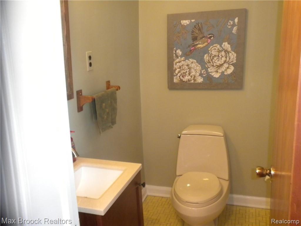 1711 Villa Road Birmingham, MI 48009 - Photo 9 of 22