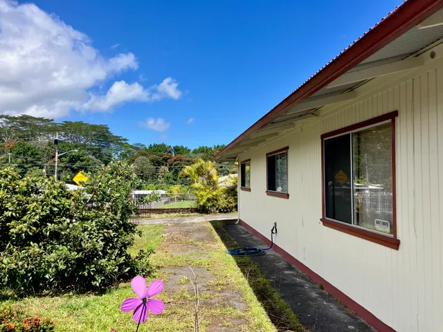 $739,000 | 49 Kuhilani Street, Hilo, HI 96720