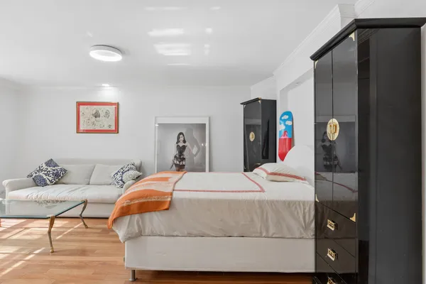 $695,000 | 100 Bank Street, Unit 1F | West Village