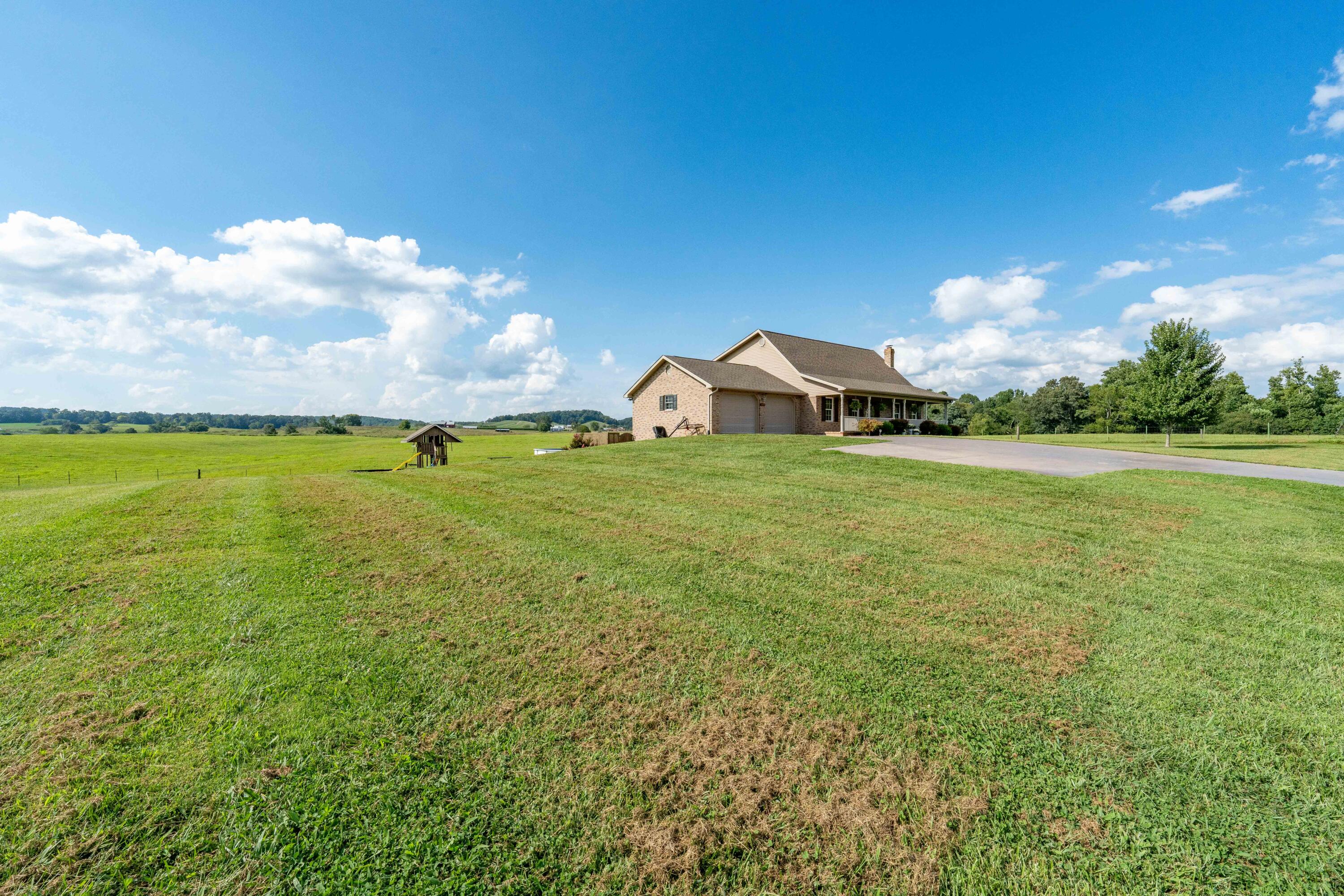1451 Barkley Road Telford, TN 37690 - Photo 6 of 77 1451 Barkley Rd (23 of 87)