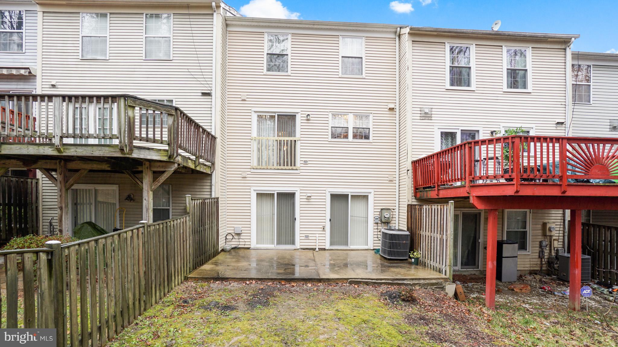 14908 Dunvegan Court Silver Spring, MD 20906 - Photo 3 of 30 Exterior (Rear)
