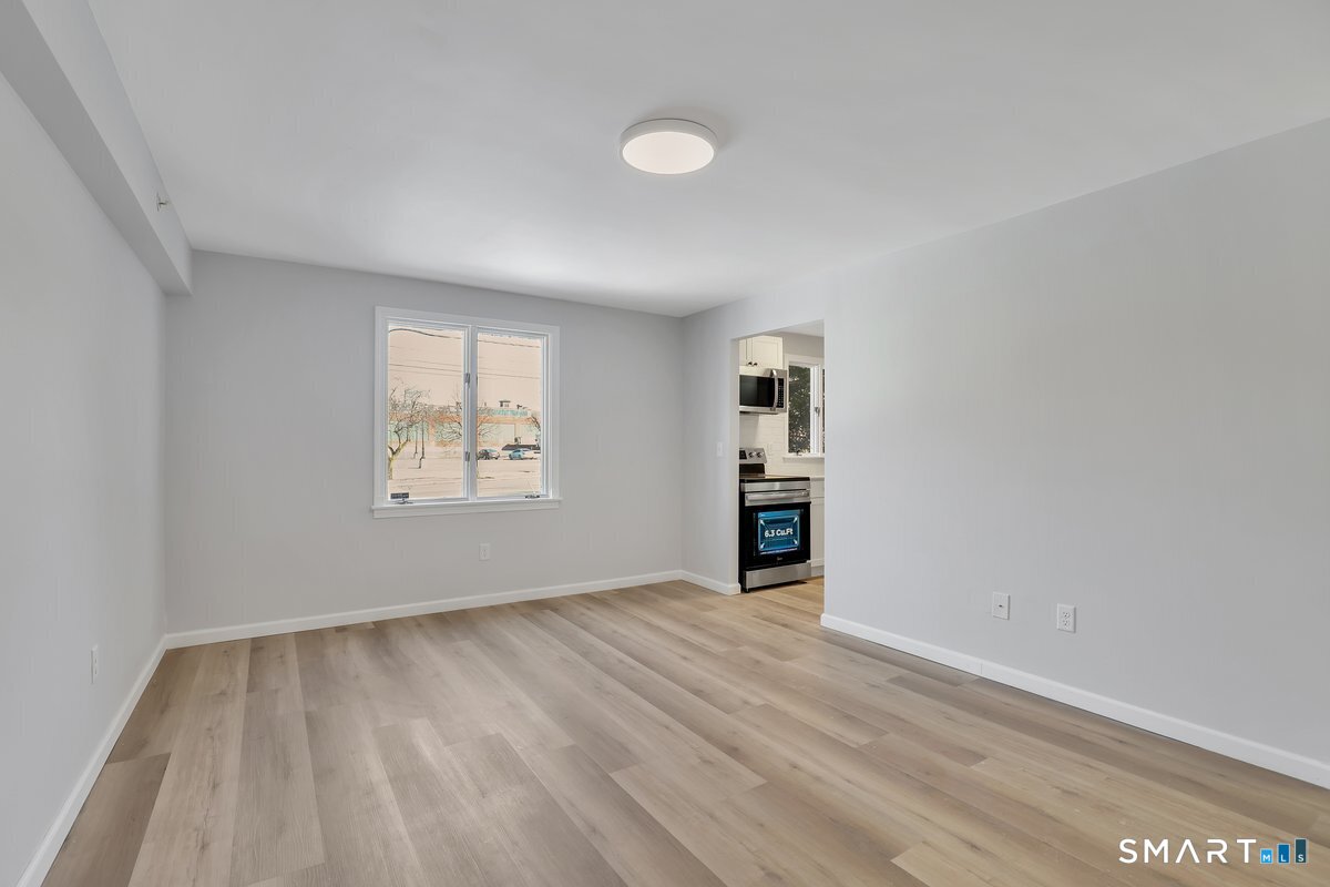 192 Hartford Road, Unit D Manchester, CT 06040 - Photo 3 of 8