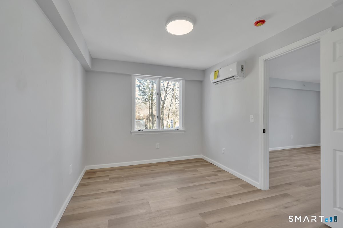 192 Hartford Road, Unit D Manchester, CT 06040 - Photo 5 of 8