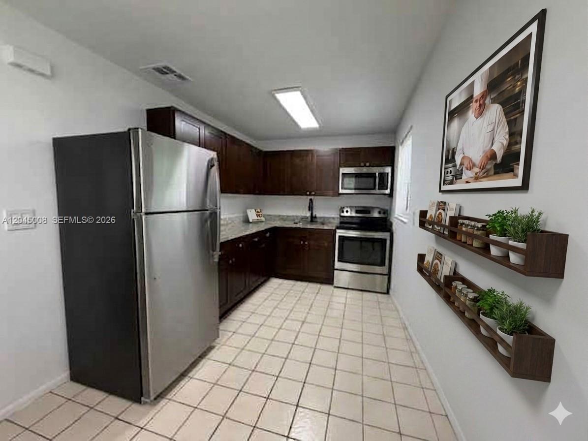 7720 Raleigh Street Hollywood, FL 33024 - Photo 7 of 18
